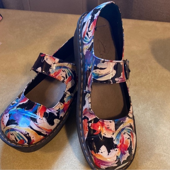 Colorful  Mary Jane Shoes - Picture 1 of 6